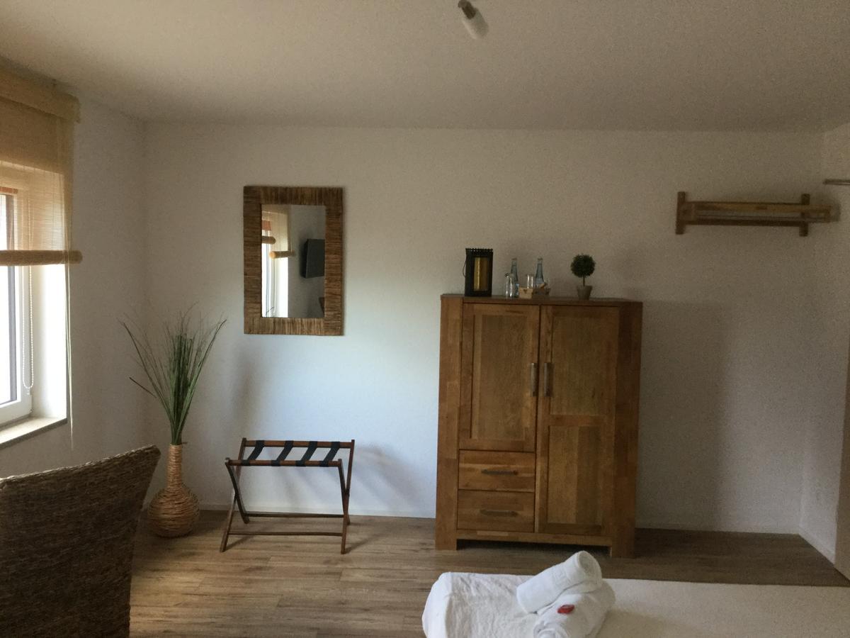 Hotel Zum Alten Schlagbaum Wegberg Екстер'єр фото